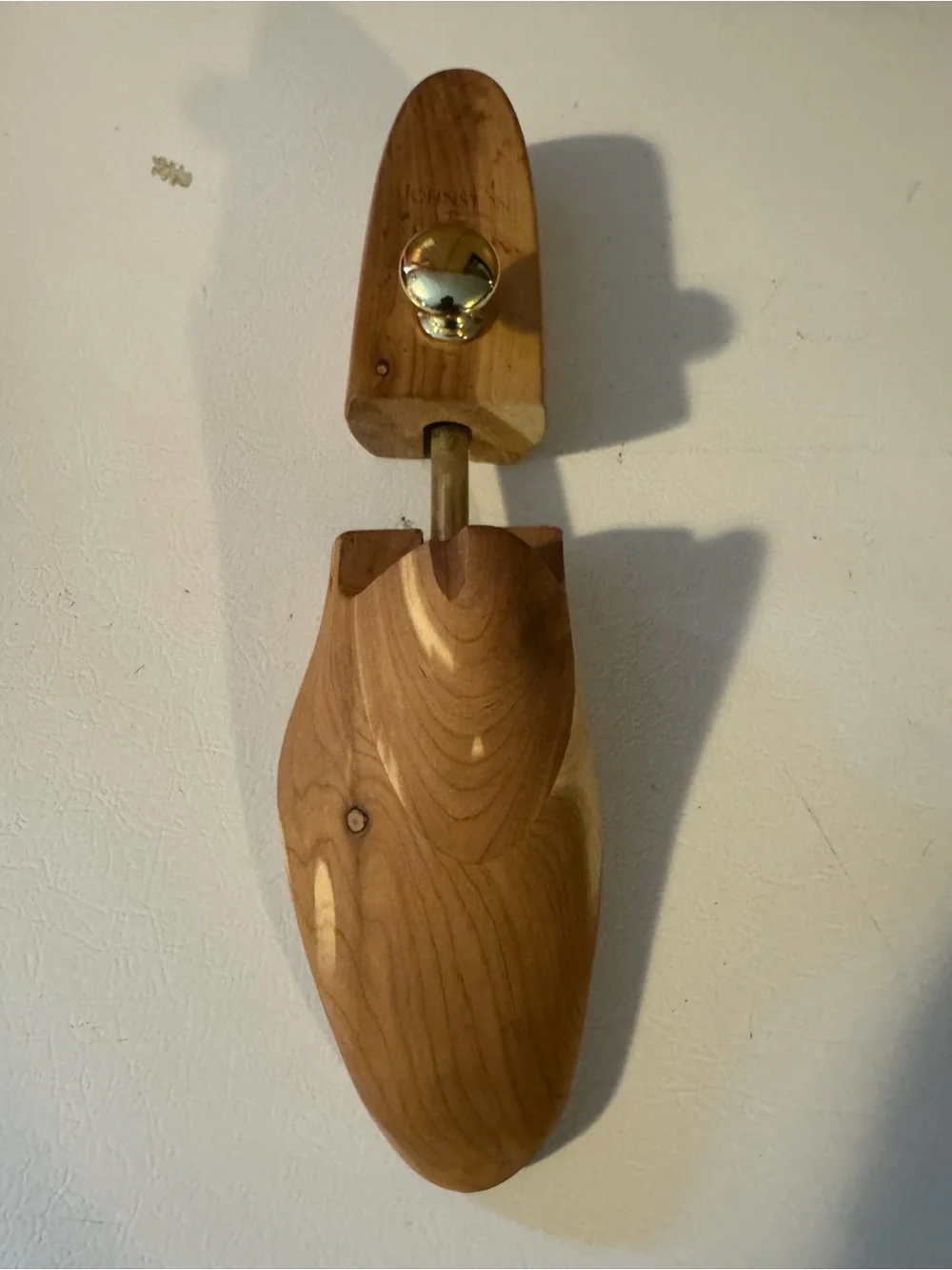 Johnston & Murphy Brown Wood Wall Hook with Gold-Tone Knob